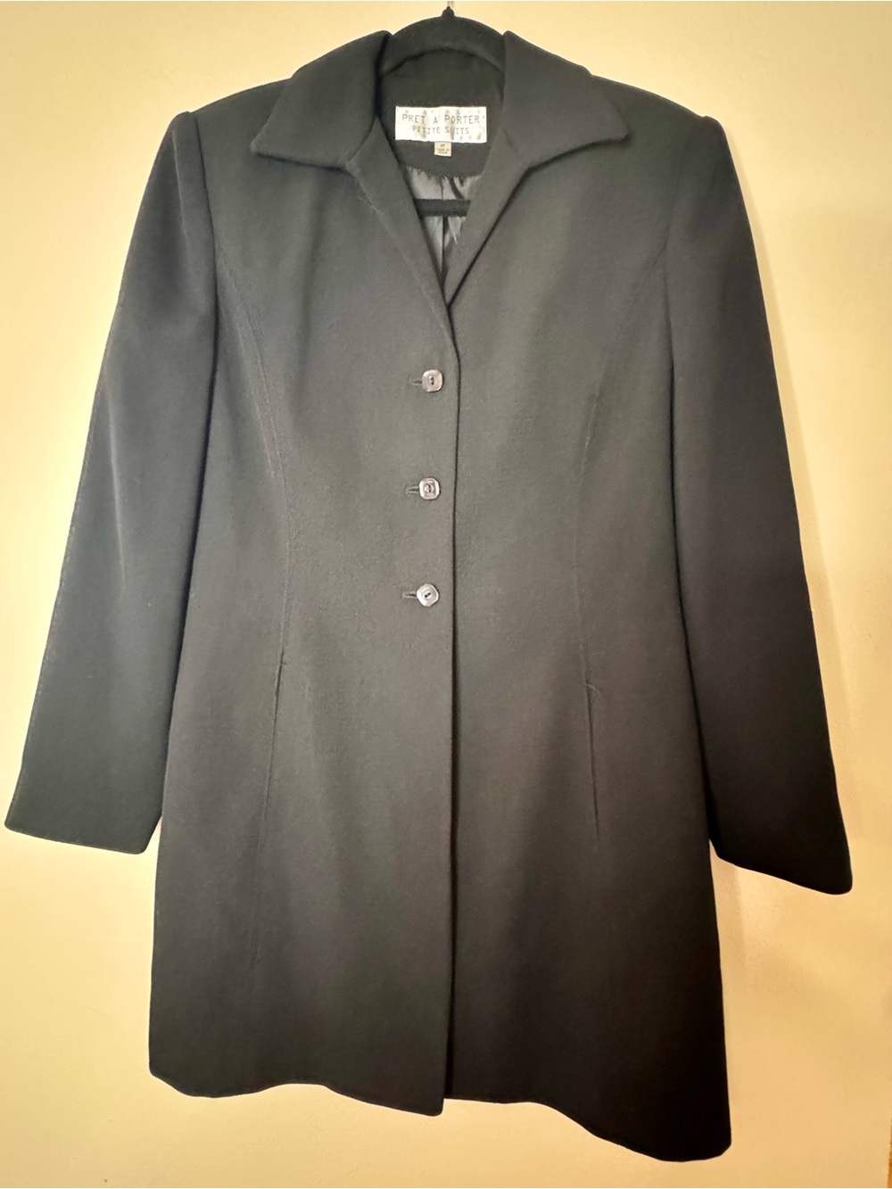 Black Women’s Single-Breasted Long Suit Coat